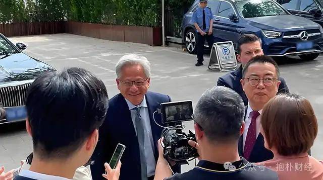 爱华外汇正规平台南平建瓯小桥镇：再生稻工厂化育秧落田生根